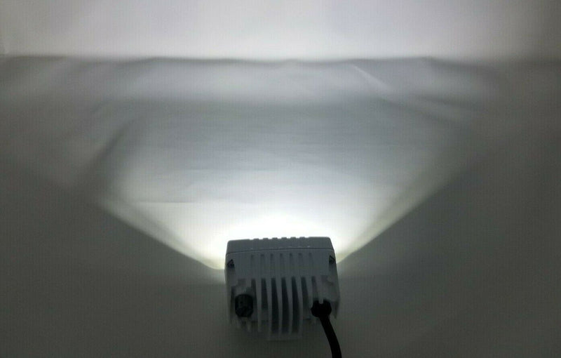 Aurora 2 Inch LED Marine Spreader Light - 900 Lumens Wide Angle Beam - T Top LED Light